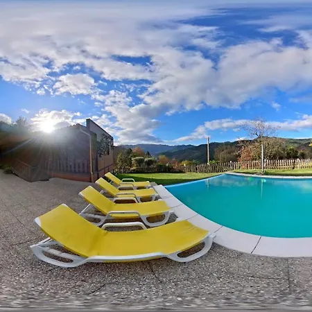 Casa Dos Cortinhais Holiday home *