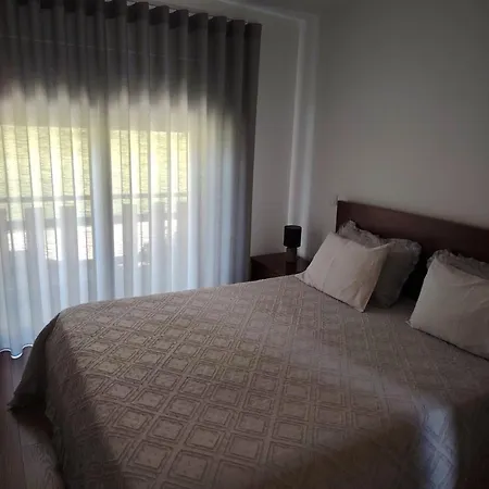Casa Dos Cortinhais 维埃拉·多米尼奥