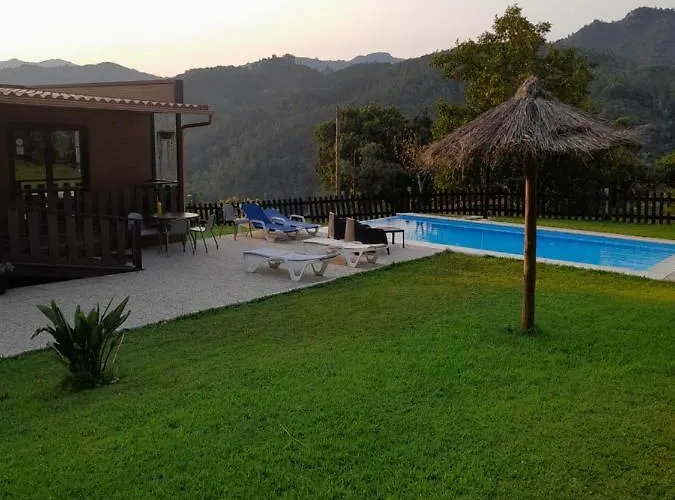 Casa Dos Cortinhais Сasa de vacaciones *