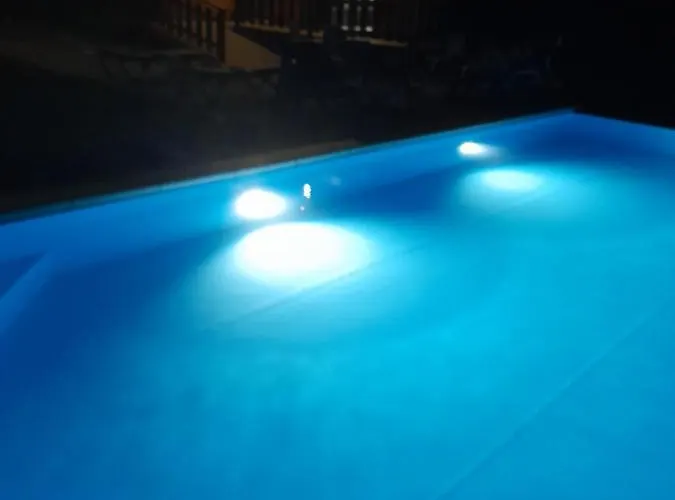 펜션 Casa Dos Cortinhais 비에이라도미노